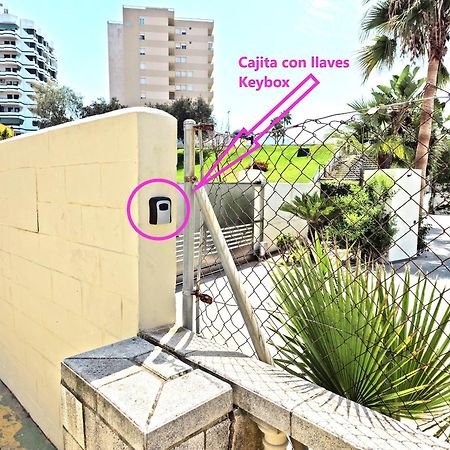 On Beach Deluxe Apartment With Pools And Own Garden เอลปูแอร์โต เด ซานตามาริอา ภายนอก รูปภาพ