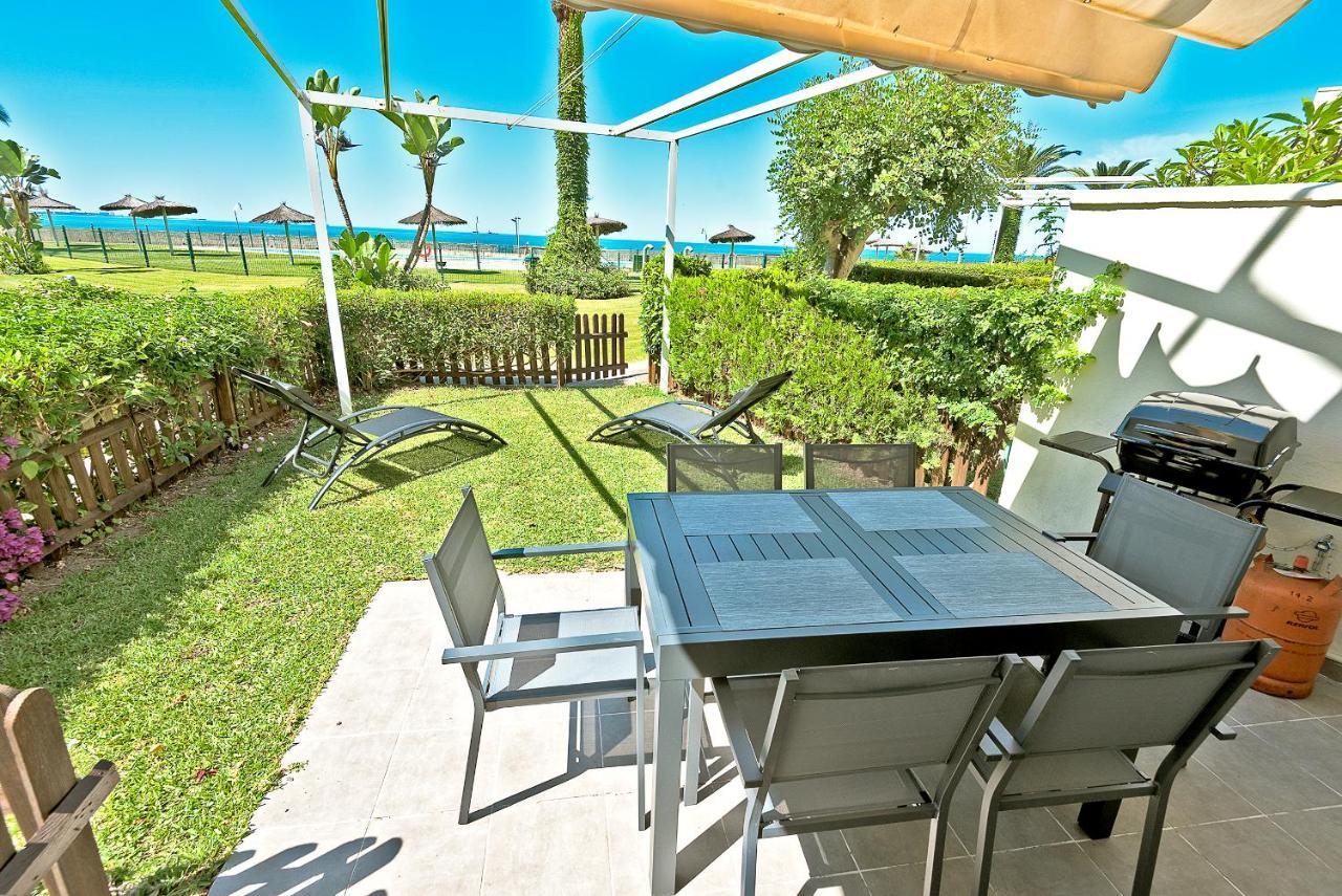 On Beach Deluxe Apartment With Pools And Own Garden เอลปูแอร์โต เด ซานตามาริอา ภายนอก รูปภาพ