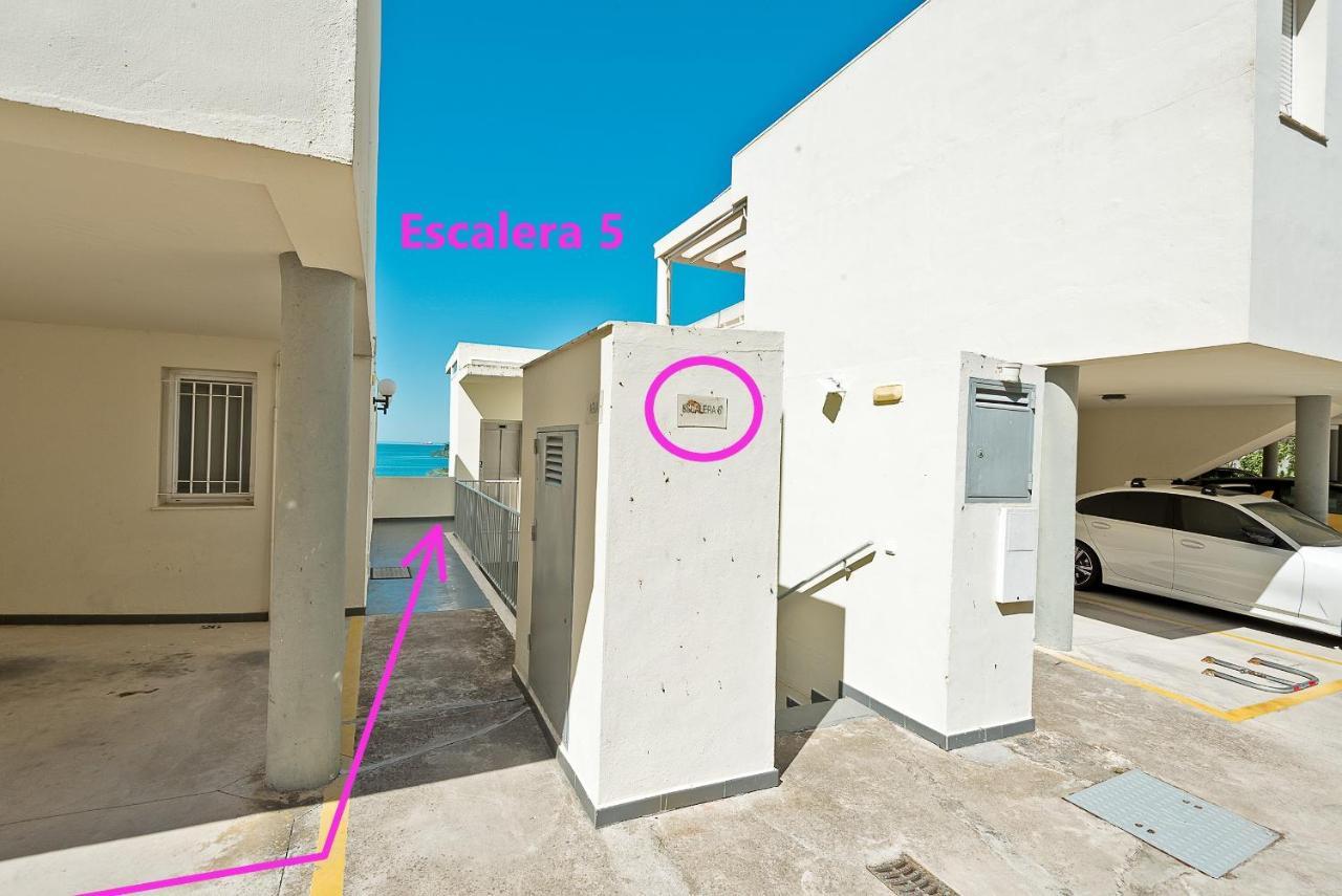 On Beach Deluxe Apartment With Pools And Own Garden เอลปูแอร์โต เด ซานตามาริอา ภายนอก รูปภาพ